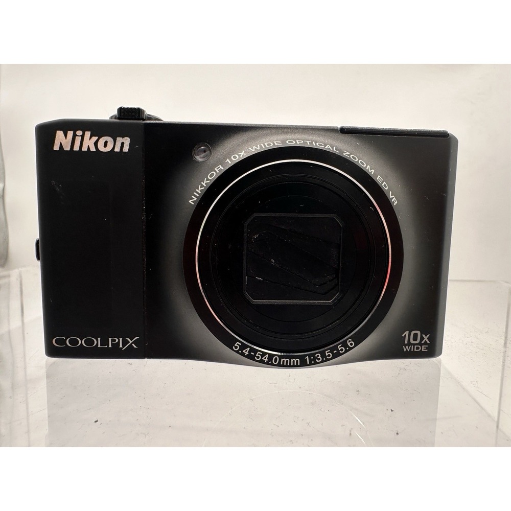 Nikon COOLPIX S8000 Silver 14MP 10x Optical Zoom Digital Camera w/Battery